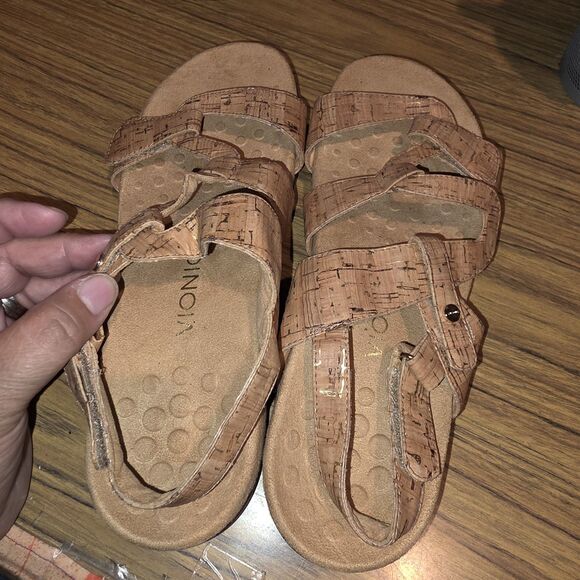 VIONIC 342PAROS Sz 10 Brown Tan Cork Look Pattern Boho Orthotic Travel Sandals - Picture 5 of 8